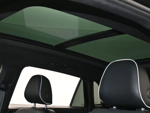 Used 2024 Volkswagen Atlas Cross Sport SEL Premium R-Line image 11