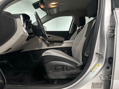 Used 2014 Chevrolet Equinox LT w/ Driver Convenience Package image 16