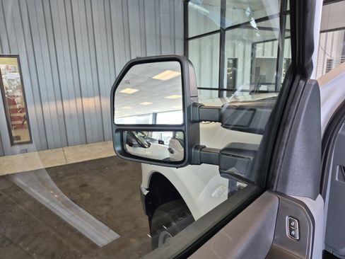 New 2026 Ford F250 XL w/ FX4 Off-Road Package image 13