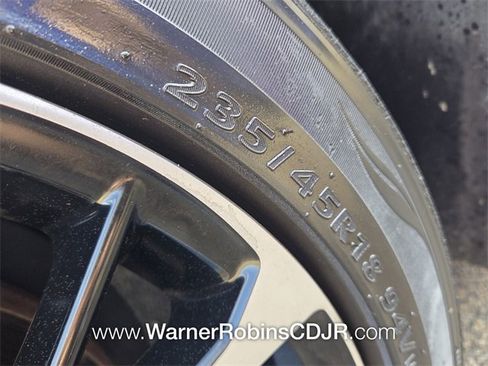 Used 2020 Toyota Camry SE image 30