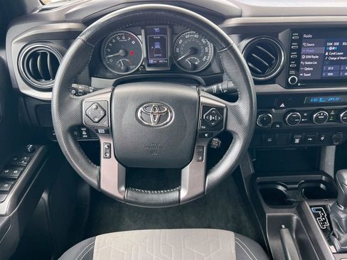 Certified 2023 Toyota Tacoma TRD Sport AWD/4WD image 17