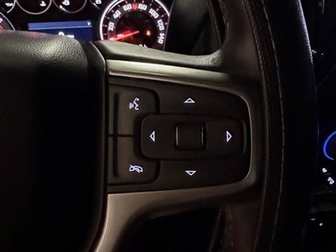 Used 2019 Chevrolet Silverado 1500 RST w/ All-Star Edition image 17