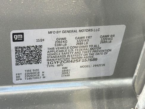 Used 2025 Cadillac XT4 Premium Luxury FWD image 32