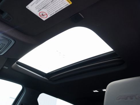 Used 2022 GMC Sierra 3500 AT4 image 11