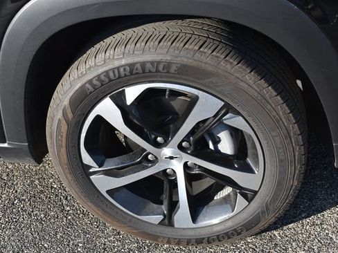 Used 2024 Chevrolet Trax RS w/ Driver Confidence Package FWD image 11