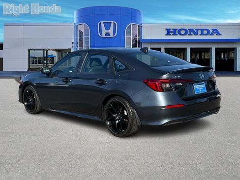 Used 2024 Honda Civic Sport image 5