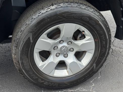 Used 2023 RAM 1500 Big Horn AWD/4WD image 16
