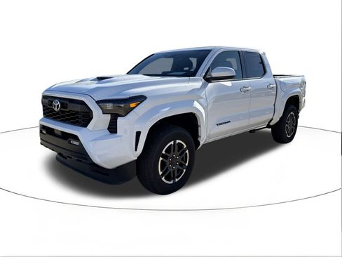Used 2025 Toyota Tacoma TRD Sport image 7