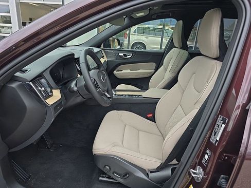 New 2026 Volvo XC60 B5 Plus w/ Climate Package image 7
