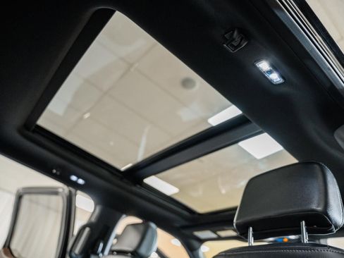 Certified 2023 Ford F150 Lariat w/ Equipment Group 502A High image 42