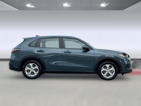 Certified 2024 Honda HR-V LX image 7