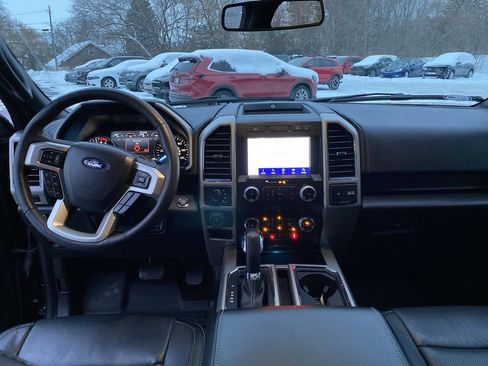 Used 2020 Ford F150 Lariat w/ Equipment Group 502A Luxury image 5