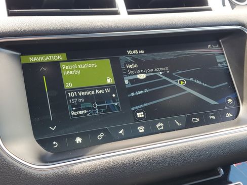 Used 2017 Land Rover Range Rover Sport HSE image 22