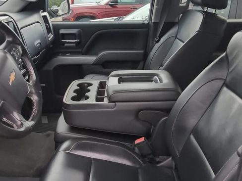 Used 2018 Chevrolet Silverado 1500 LT w/ LPO, Black Pack AWD/4WD image 12