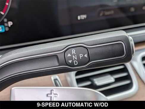 Certified 2025 Mercedes-Benz GLE 350 4MATIC image 19