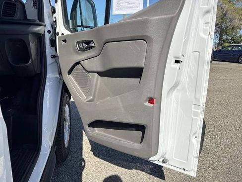 Certified 2024 Ford Transit 350 XLT image 27