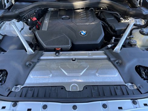 Used 2024 BMW X4 xDrive30i w/ Premium Package image 36