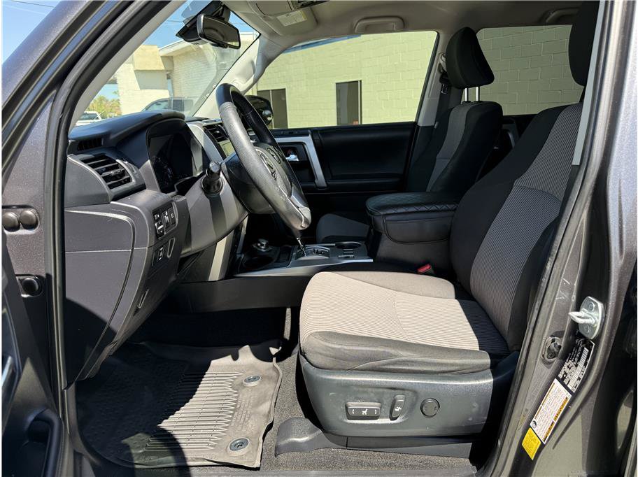 Used 2021 Toyota 4Runner SR5 AWD/4WD image 13