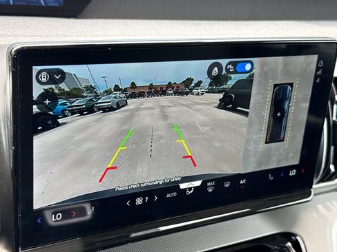 Certified 2025 Ford Expedition Active RWD image 23
