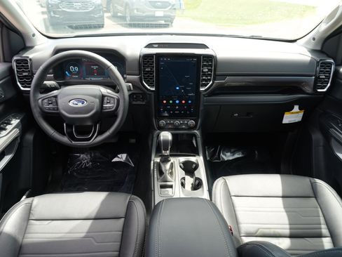 New 2025 Ford Ranger Lariat w/ FX4 Off-Road Package AWD/4WD image 24