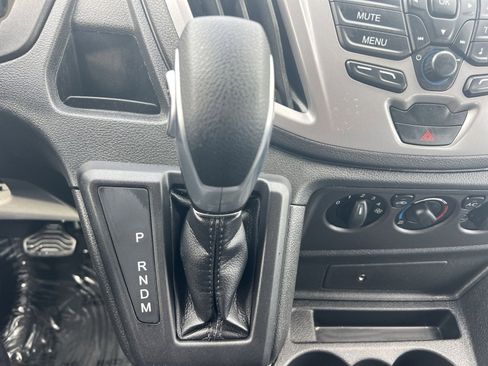 Certified 2019 Ford Transit 350 XLT RWD image 21