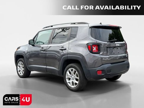 Used 2017 Jeep Renegade Latitude AWD/4WD image 5