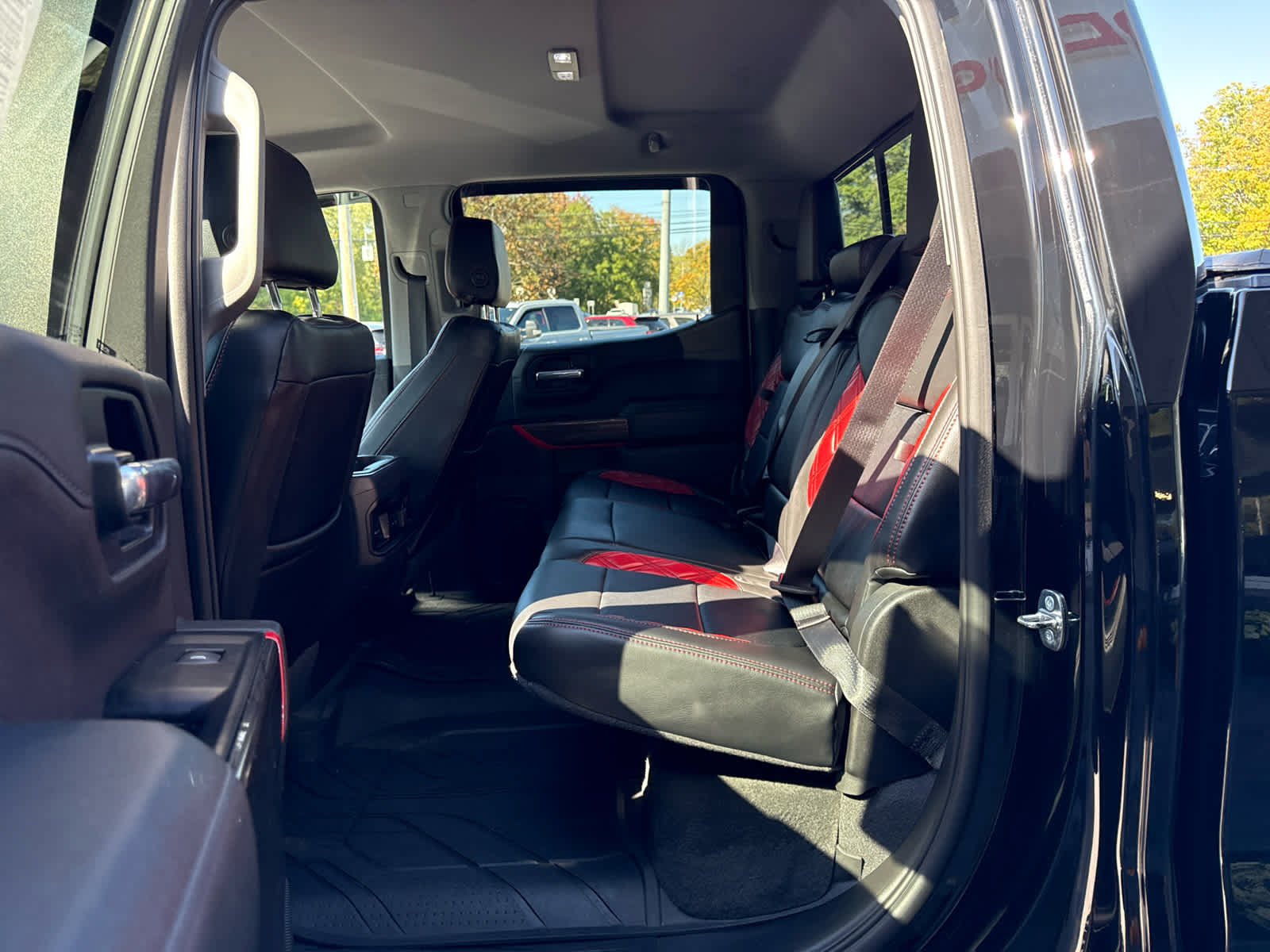 Used 2019 Chevrolet Silverado 1500 RST AWD/4WD image 21