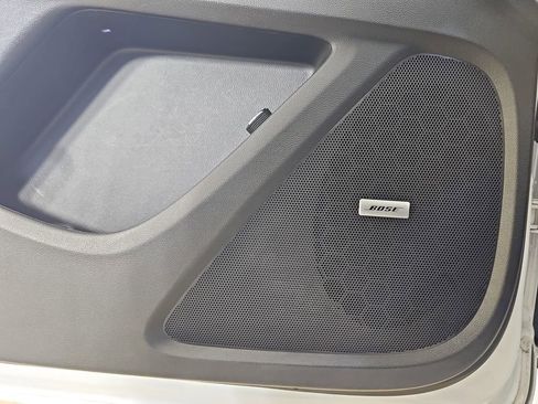 Certified 2021 Chevrolet Traverse High Country image 36