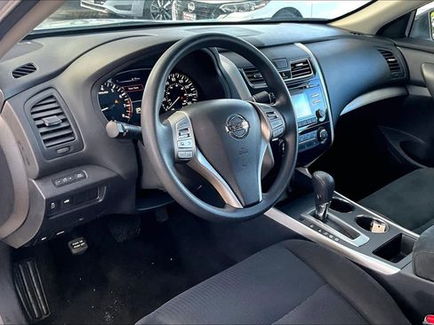 Used 2015 Nissan Altima 2.5 S w/ Power Driver Seat Package image 17