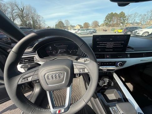 Used 2022 Audi A4 2.0T Premium Plus w/ Premium Plus Package image 20