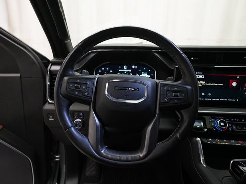Used 2023 GMC Sierra 1500 Denali Ultimate AWD/4WD image 4