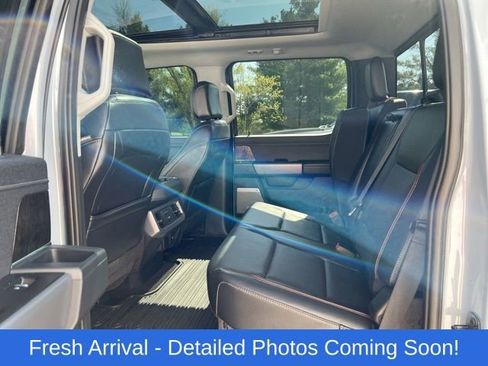 Used 2024 Ford F350 Lariat w/ Black Appearance Package AWD/4WD image 12