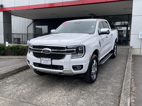 Used 2024 Ford Ranger Lariat w/ FX4 Off-Road Package AWD/4WD image 3