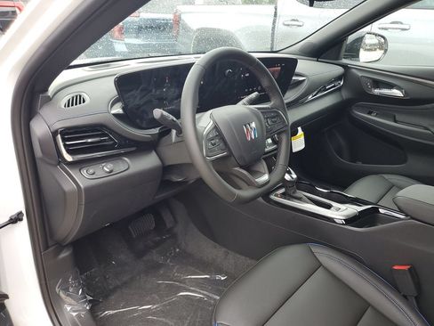 New 2026 Buick Envista Sport Touring w/ Advanced Safety Package FWD image 19