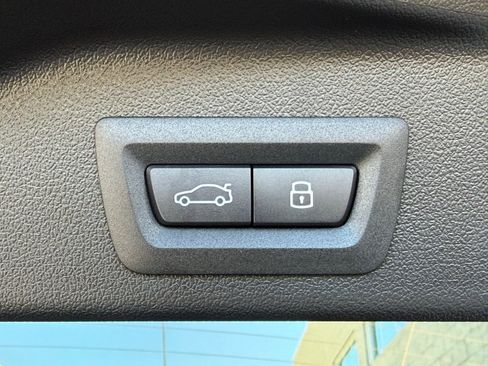 New 2026 BMW X5 sDrive40i image 16