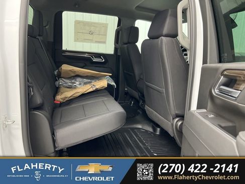 New 2026 Chevrolet Silverado 3500 LT w/ Convenience Package AWD/4WD image 11