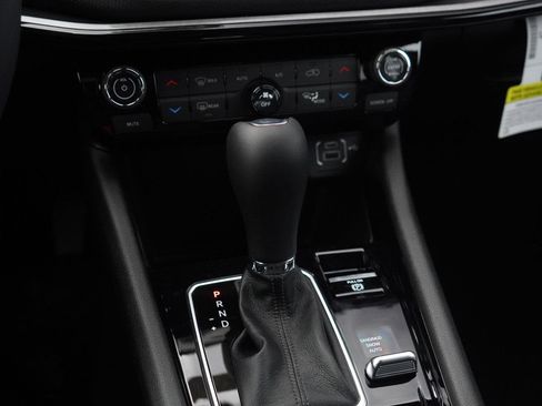 New 2026 Jeep Compass Limited AWD/4WD image 47
