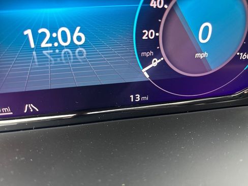 New 2026 Volkswagen Atlas SE image 10