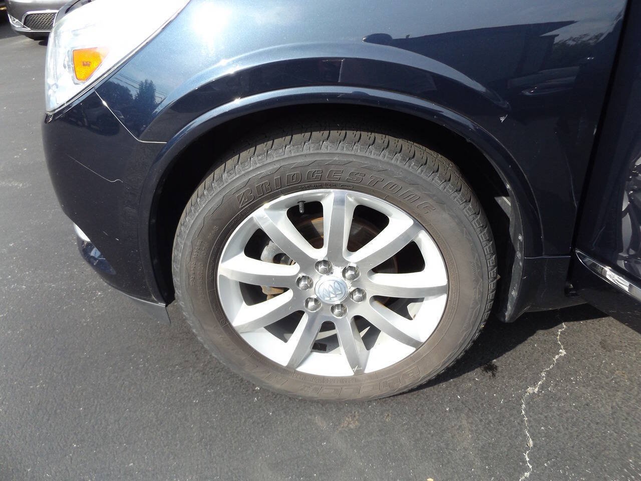 Used 2015 Buick Enclave Premium w/ Experience Buick Package FWD image 36