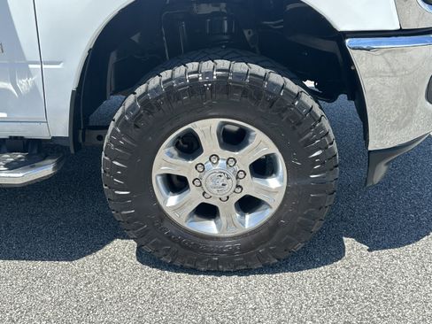 Used 2023 RAM 2500 Big Horn w/ Level 1 Equipment Group AWD/4WD image 12