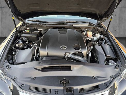Used 2015 Lexus IS 250 image 11