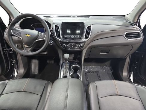 Used 2024 Chevrolet Equinox Premier AWD/4WD image 13