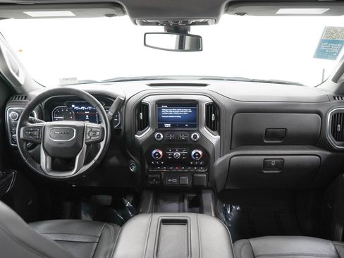 Used 2021 GMC Sierra 1500 Denali w/ Denali Premium Package AWD/4WD image 13