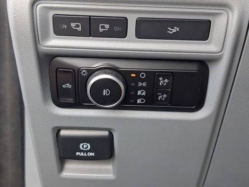 Used 2023 Ford F150 XLT w/ Equipment Group 302A High RWD image 24