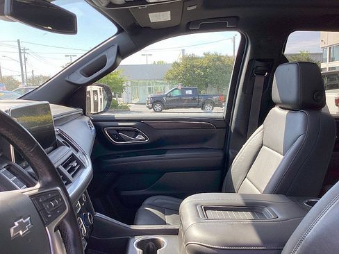Used 2021 Chevrolet Tahoe Z71 AWD/4WD image 19