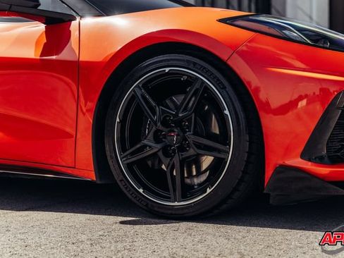 Used 2020 Chevrolet Corvette Stingray Coupe w/ 1LT RWD image 42