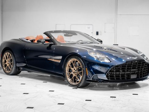New 2026 Aston Martin Vanquish Convertible image 1