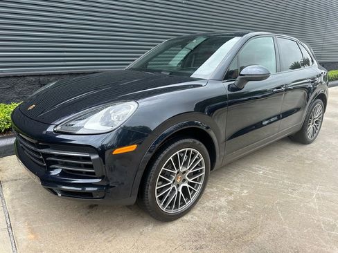 Certified 2023 Porsche Cayenne image 7