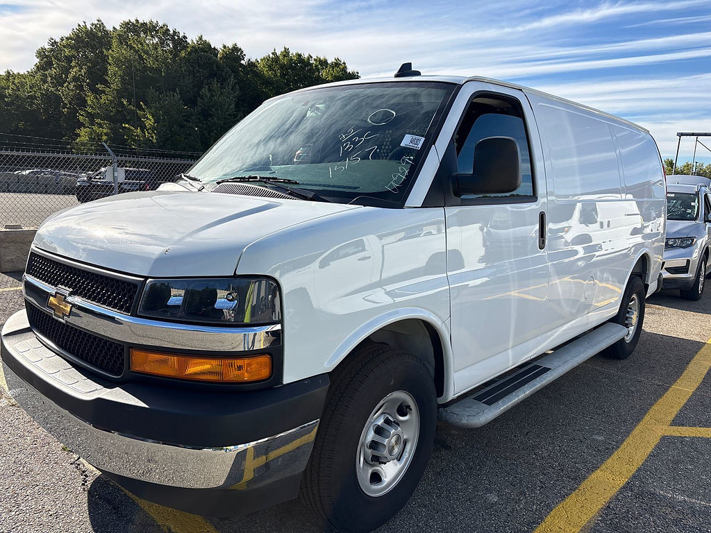 Used 2025 Chevrolet Express 2500 w/ Driver Convenience Package RWD image 1
