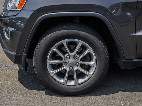 Used 2016 Jeep Grand Cherokee Limited AWD/4WD image 9